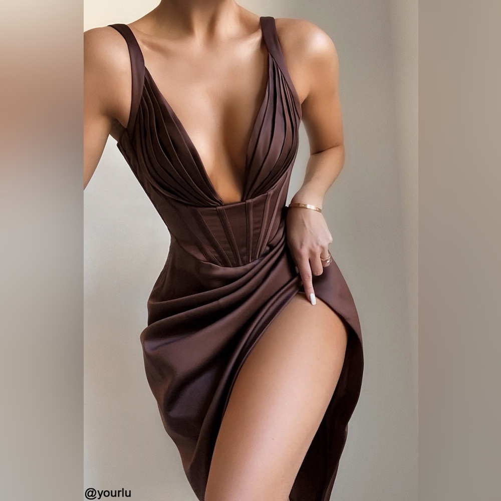 House of CB Faye Plunge Dress Chocolate